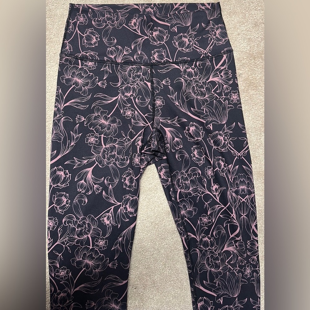 Fabletics leggings - size M